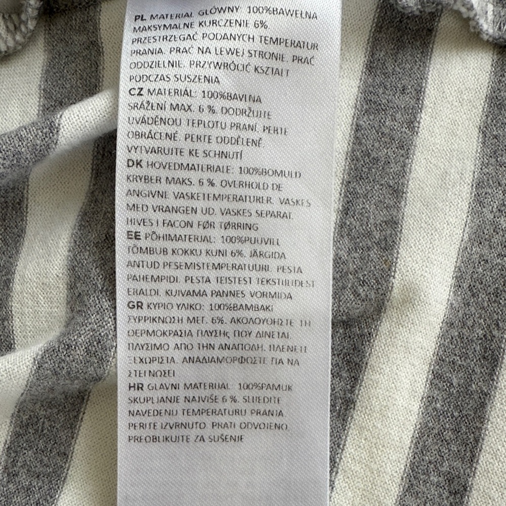 Katju Tasaraita
Nightgown EUC M - Picture 8 of 10